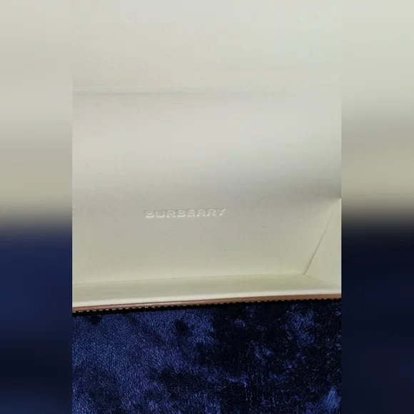 Burberry Women's Transparent Frame Glasses - Picture 6 of 7